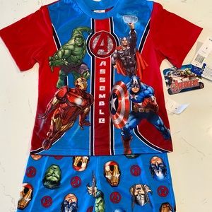 Marvel Avengers Little Boys Character Printed 2 Piece Pajama Short Set, 8